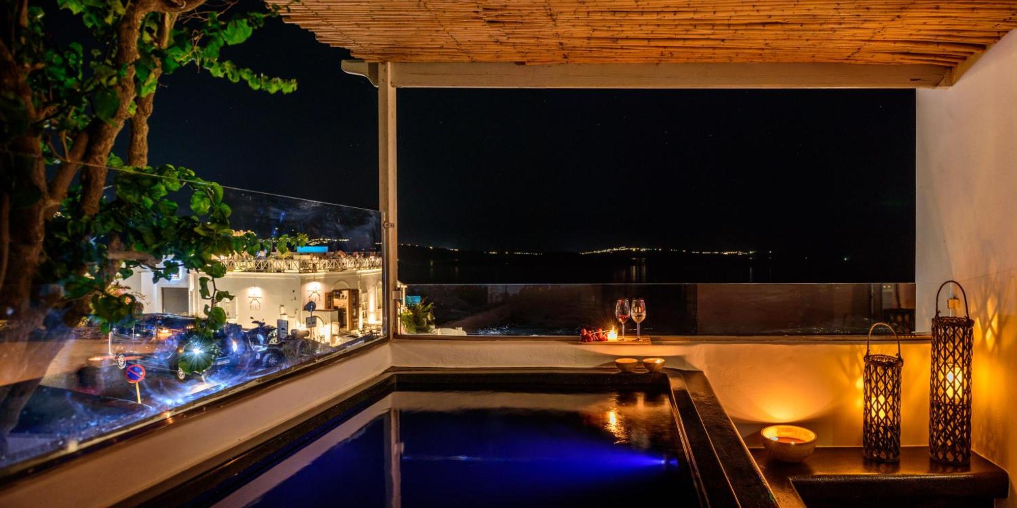 Sensia With Hot Tub And Caldera View Villa